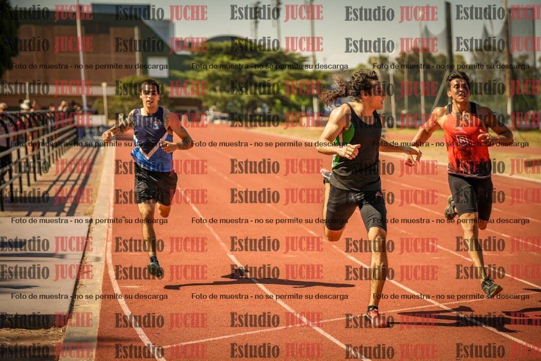 Fotos de los 200 m llanos de varones