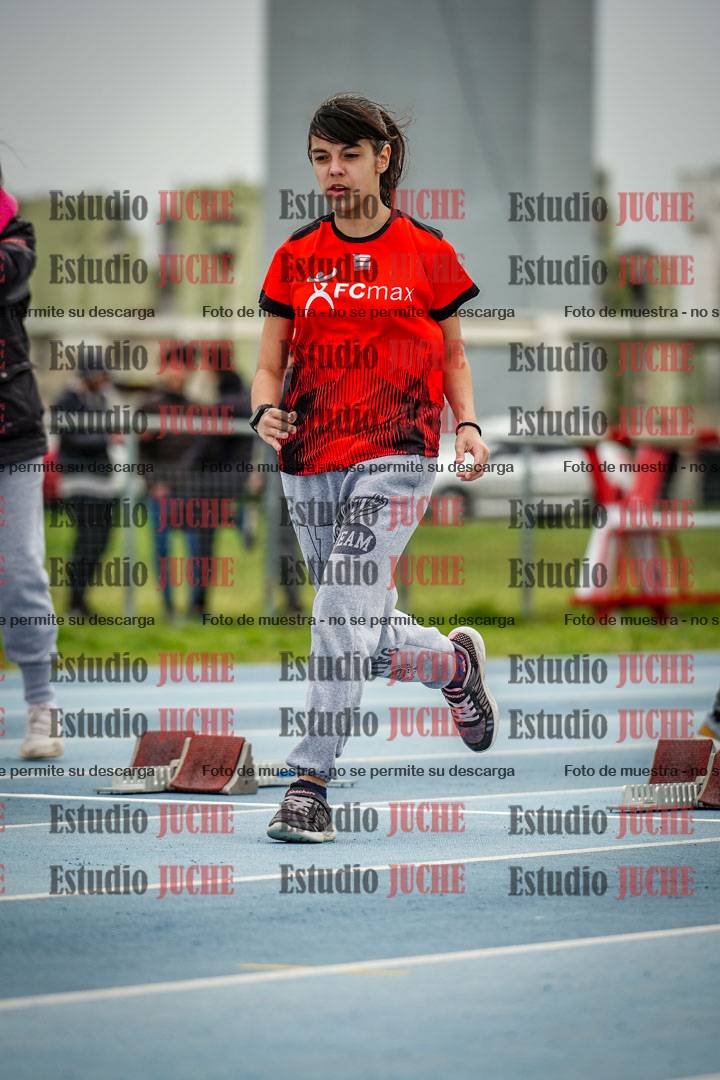 Fotos de los 50 m llanos de mujeres - U12