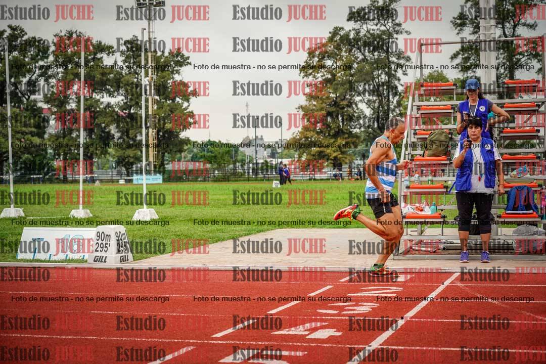 Fotos de los 800 m llanos de varones