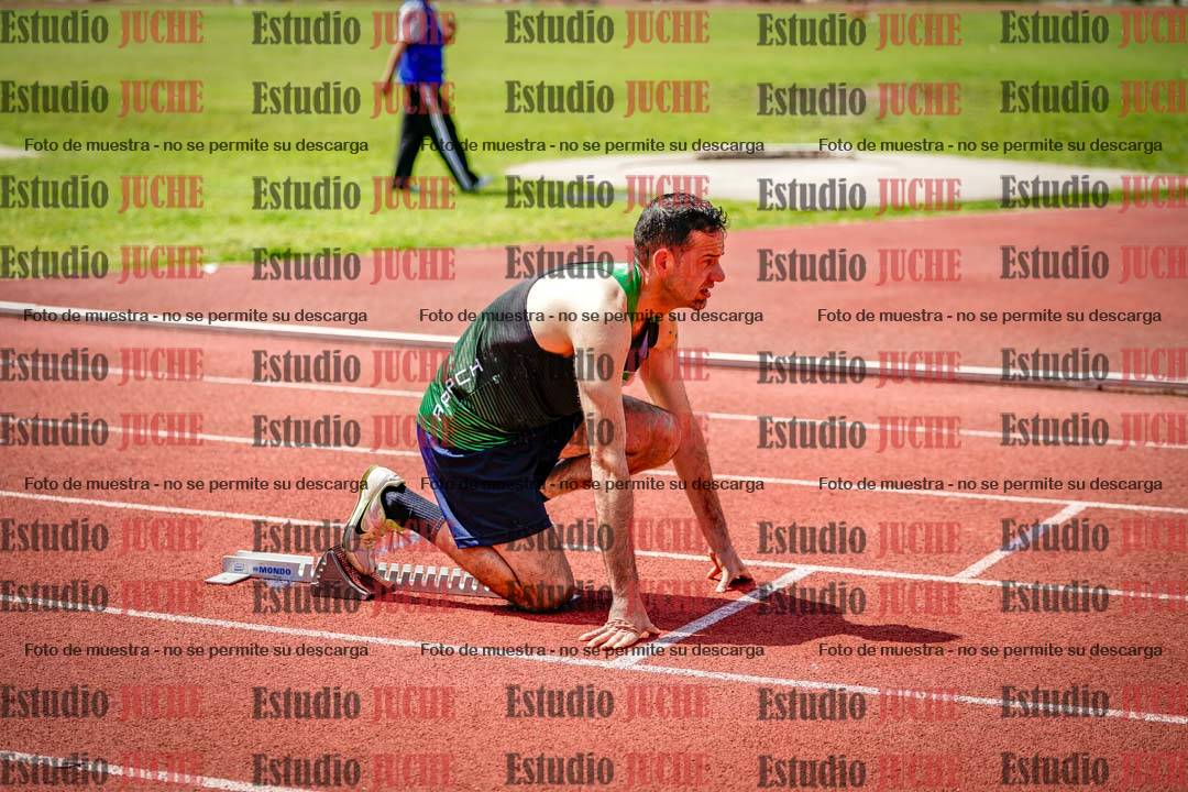 Fotos de los 400 m llanos de varones