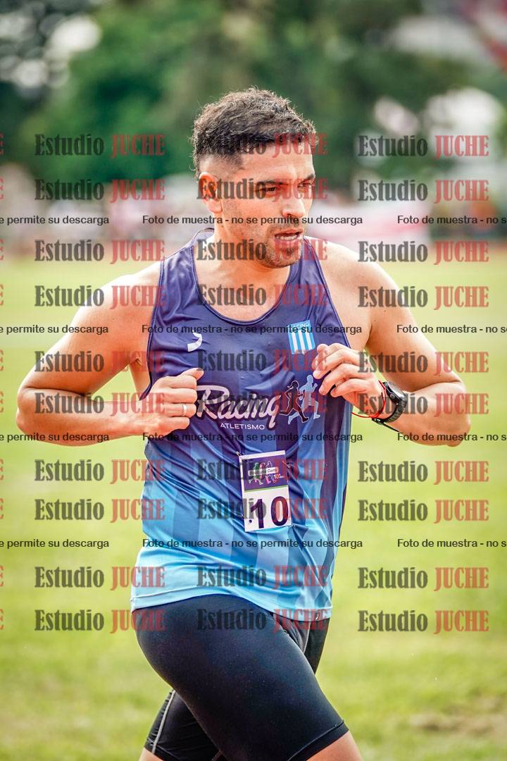 Fotos de los 3000 m llanos de varones