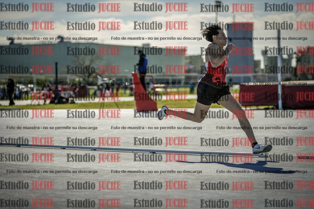 Fotos de los 400 m llanos de varones