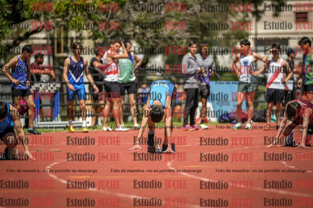 Fotos de los 200 m llanos de varones