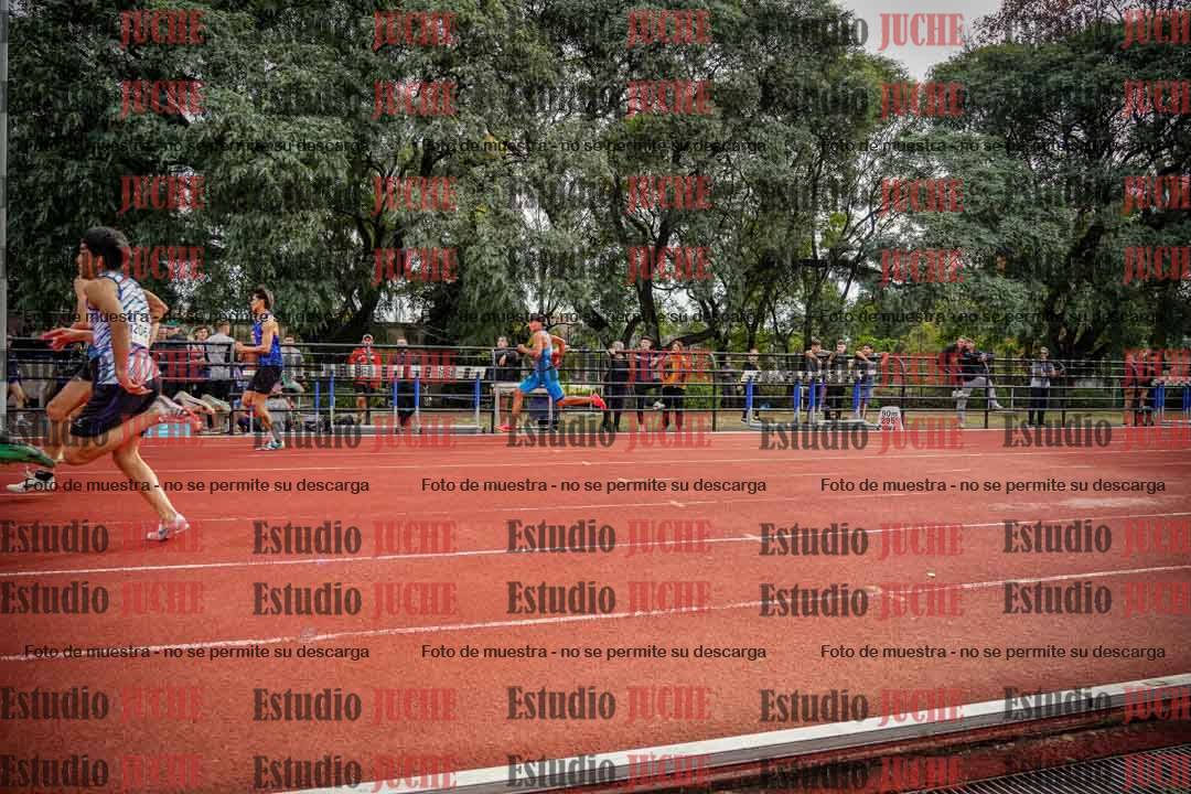 Fotos de los 100 m llanos de varones - decatlón 1