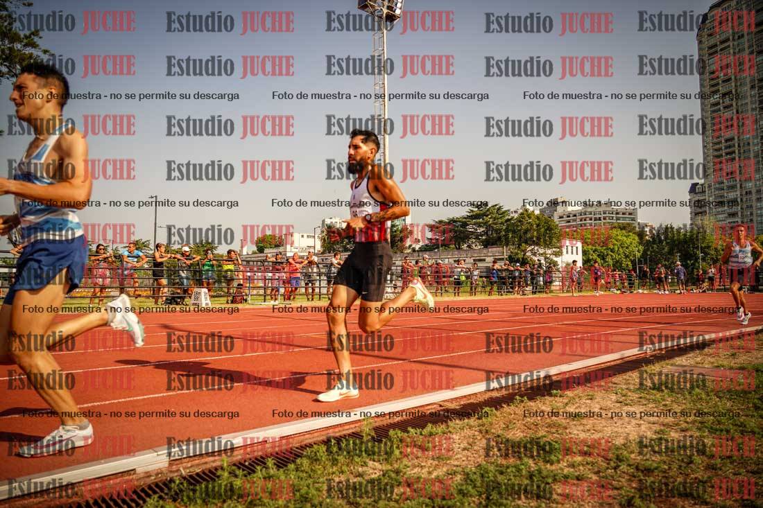 Fotos de los 1500 m llanos de varones