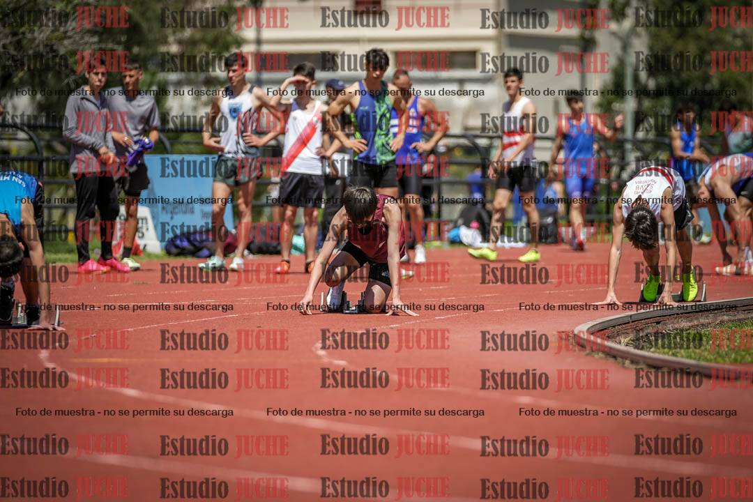 Fotos de los 200 m llanos de varones