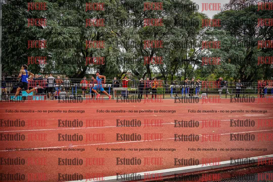 Fotos de los 100 m llanos de varones - decatlón 1
