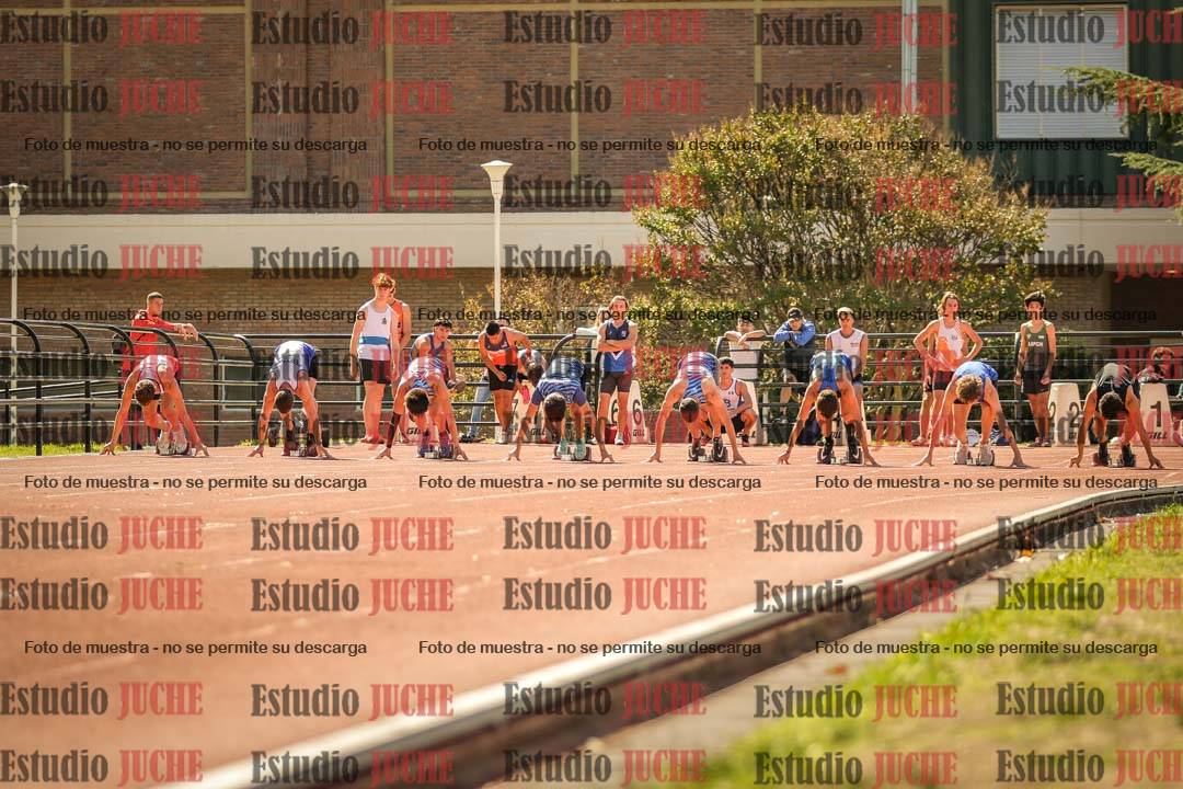 Fotos de los 100 m llanos de varones