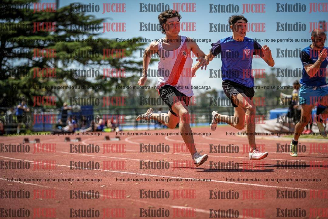 Fotos de los 100 m llanos de varones