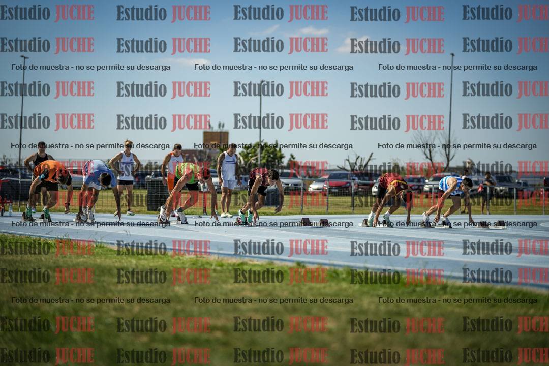 Fotos de los 100 m llanos de varones