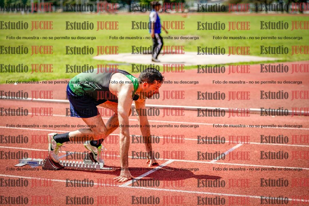 Fotos de los 400 m llanos de varones