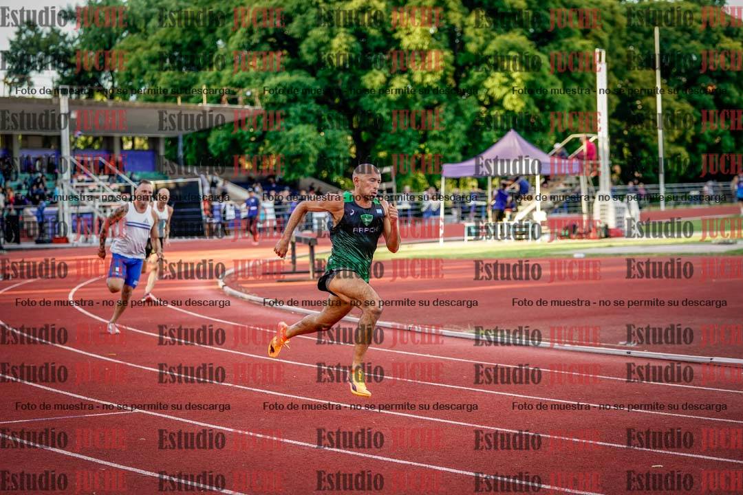 Fotos de los 400 m llanos de varones