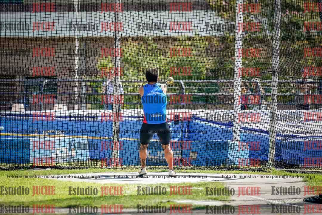 Fotos del lanzamiento de martillo de varones