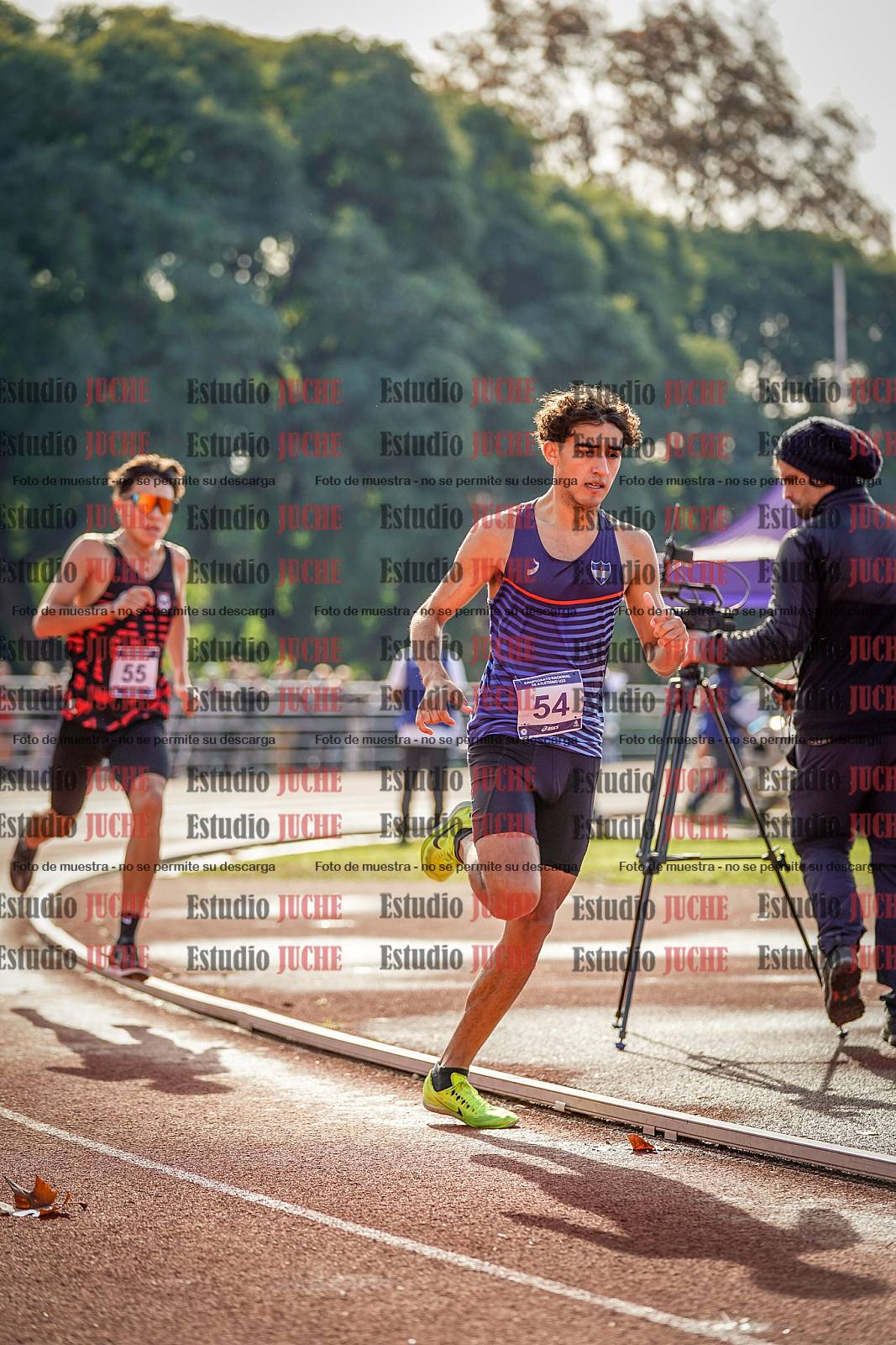 Fotos de los 800 m de varones