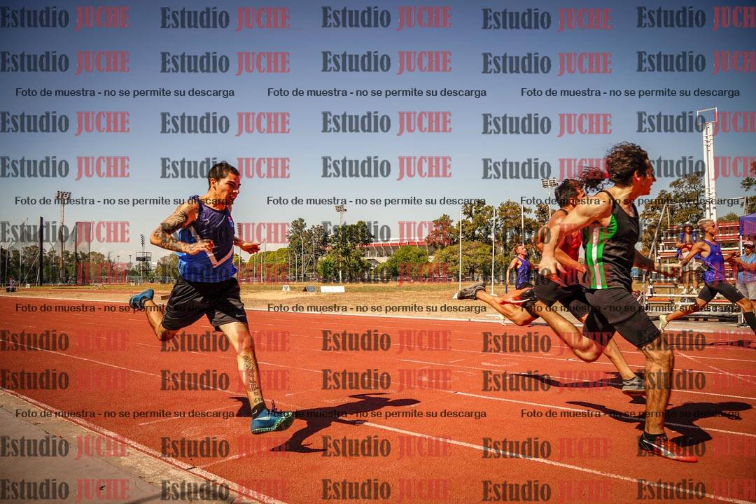 Fotos de los 200 m llanos de varones