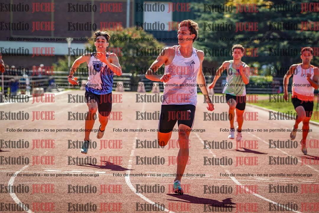 Fotos de los 200 m llanos de varones
