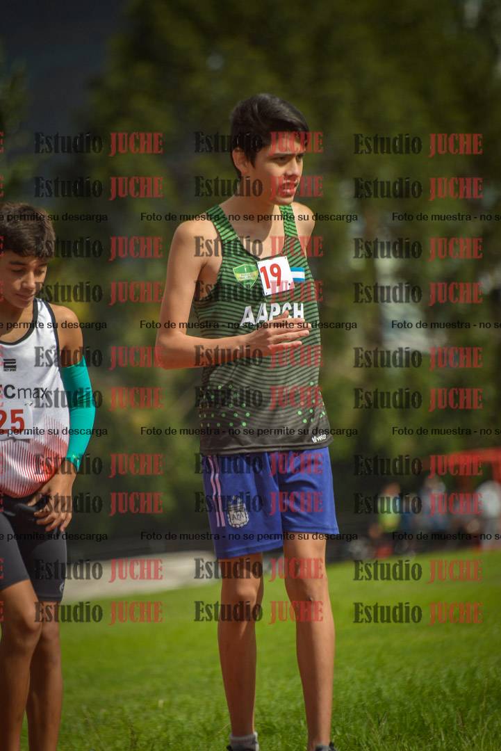 Fotos de los 600 m llanos de varones