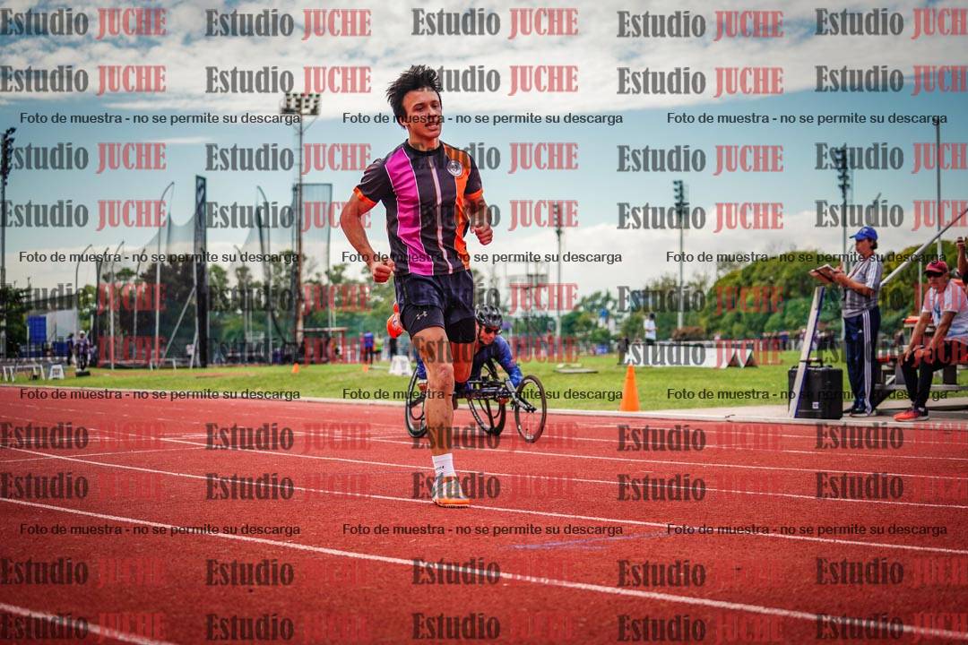 Fotos de los 200 m de varones