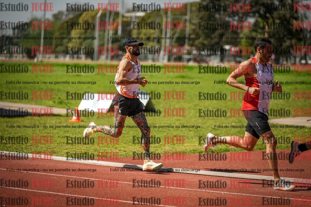 Fotos de los 1500 m llanos de varones