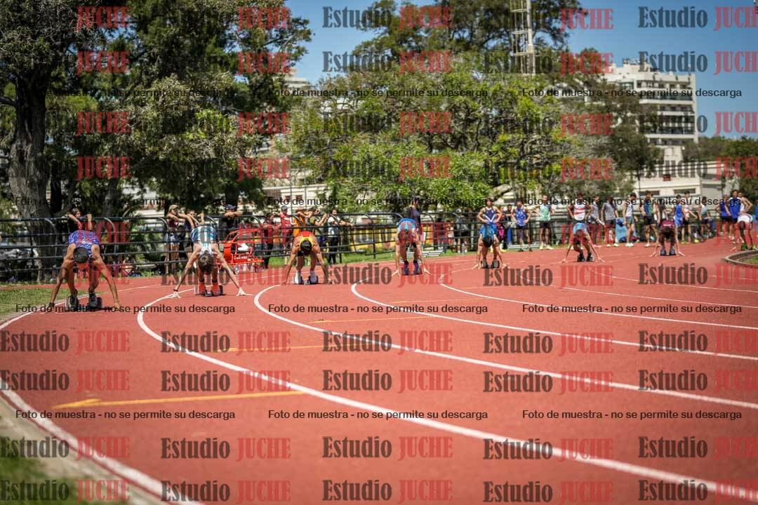 Fotos de los 200 m llanos de varones