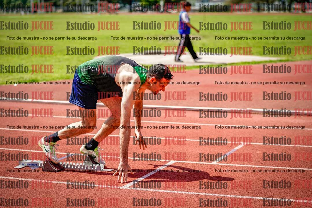 Fotos de los 400 m llanos de varones