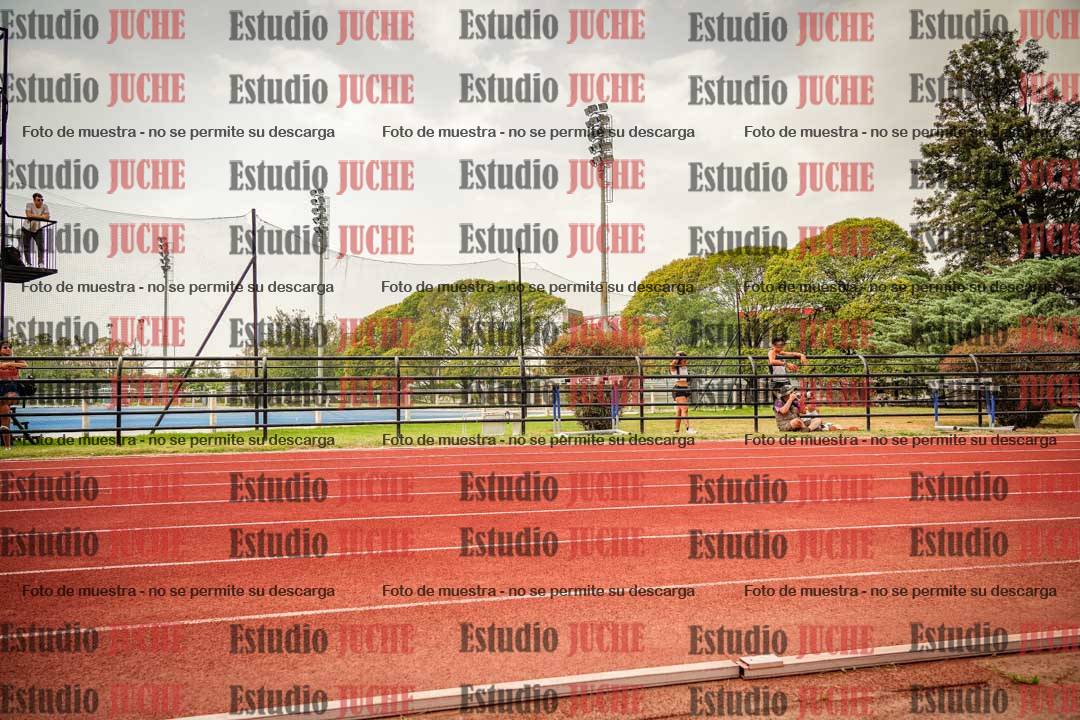 Fotos de los 200 m llanos de varones