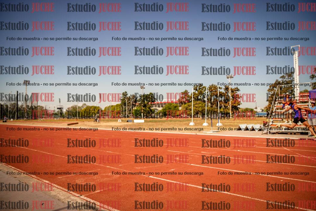 Fotos de los 200 m llanos de varones