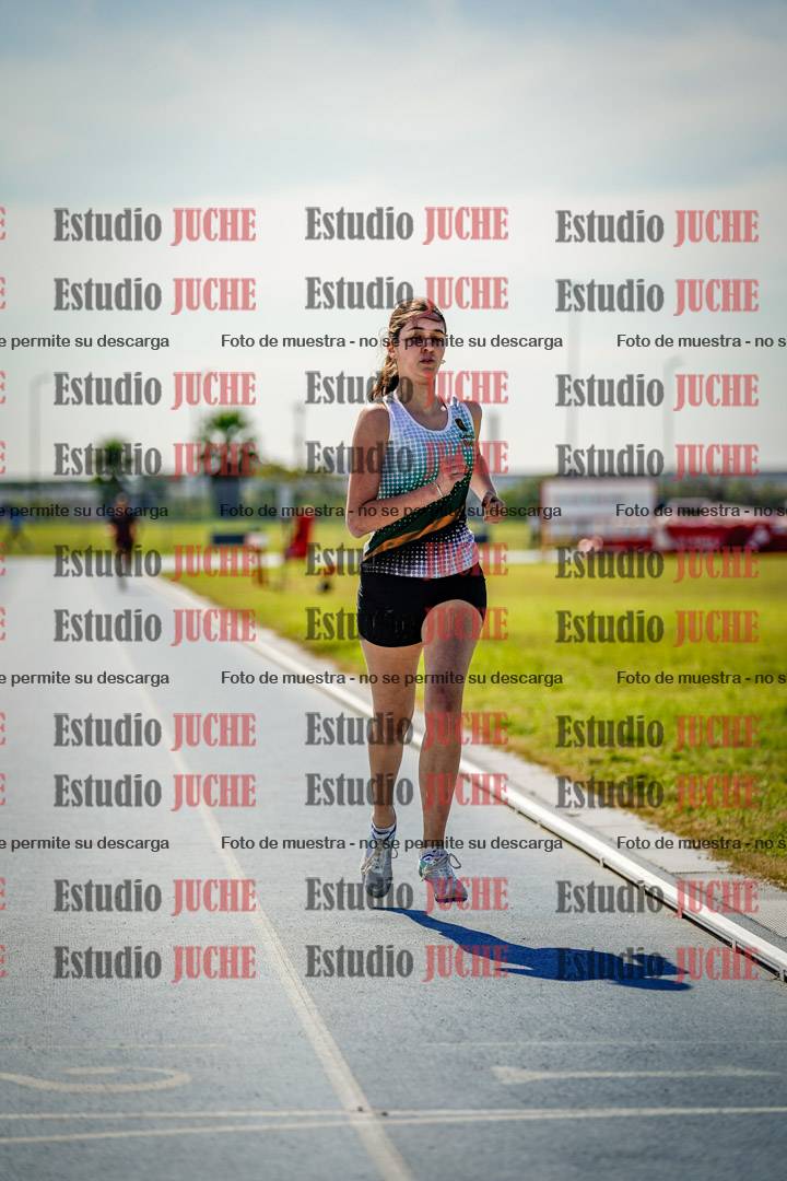 Fotos de los 800 m llanos de mujeres - heptatlón 7