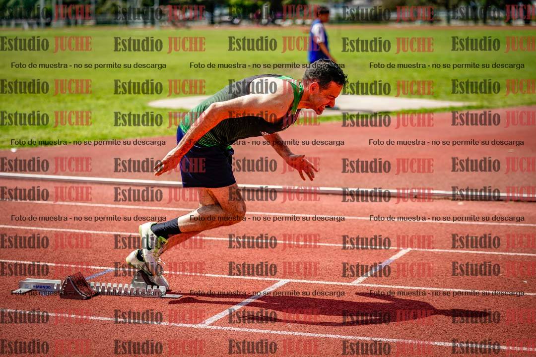 Fotos de los 400 m llanos de varones