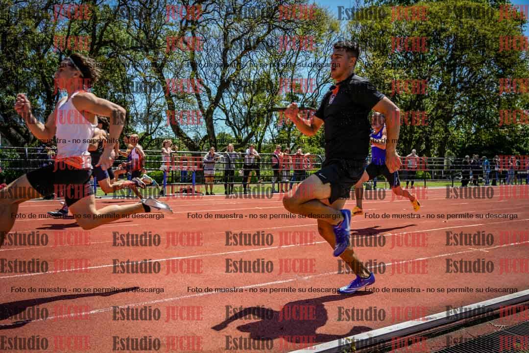 Fotos de los 100 m llanos de varones