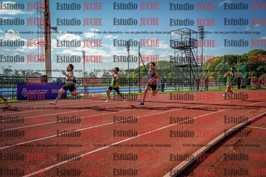 Fotos de los 200 m llanos de varones