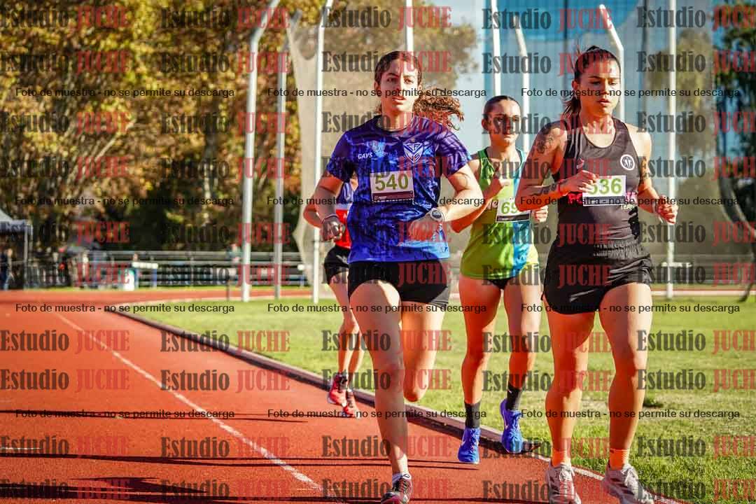 Fotos de los 3000 m llanos de mujeres