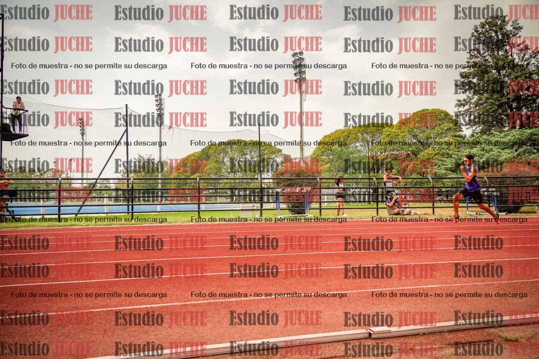 Fotos de los 200 m llanos de varones
