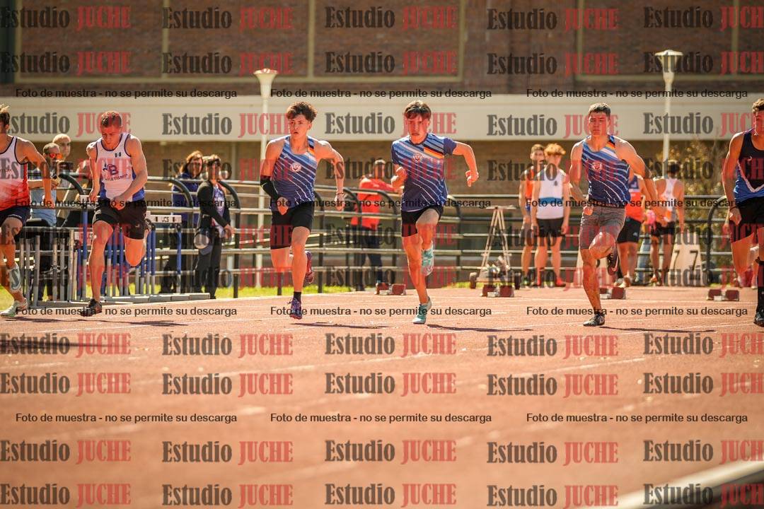 Fotos de los 100 m llanos de varones