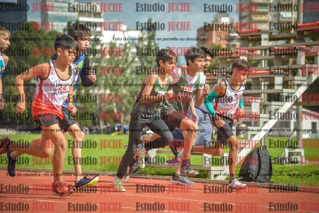 Fotos de los 600 m llanos de varones