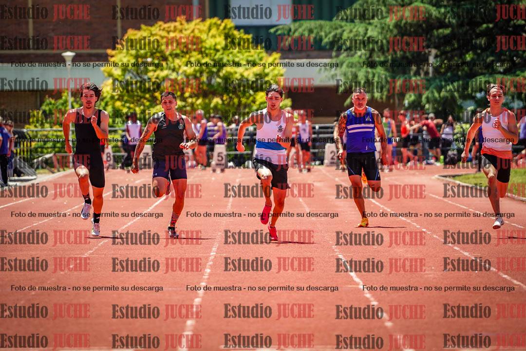 Fotos de los 100 m llanos de varones