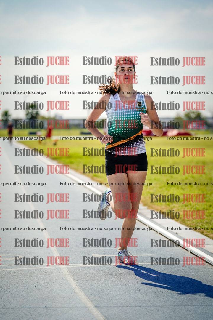 Fotos de los 800 m llanos de mujeres - heptatlón 7