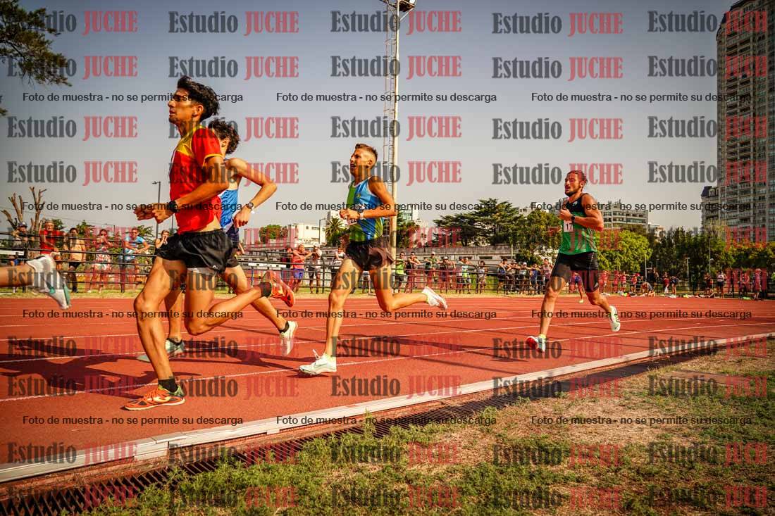Fotos de los 1500 m llanos de varones
