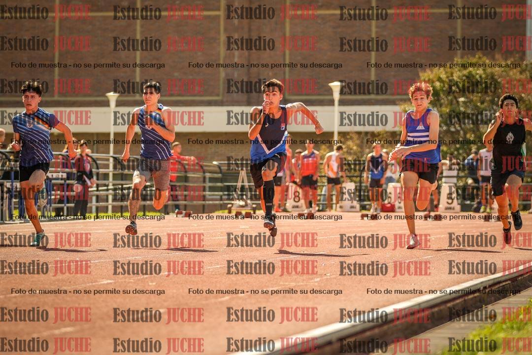 Fotos de los 100 m llanos de varones