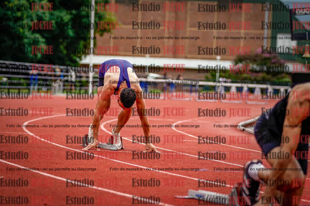 Fotos de los 400 m con vallas de varones