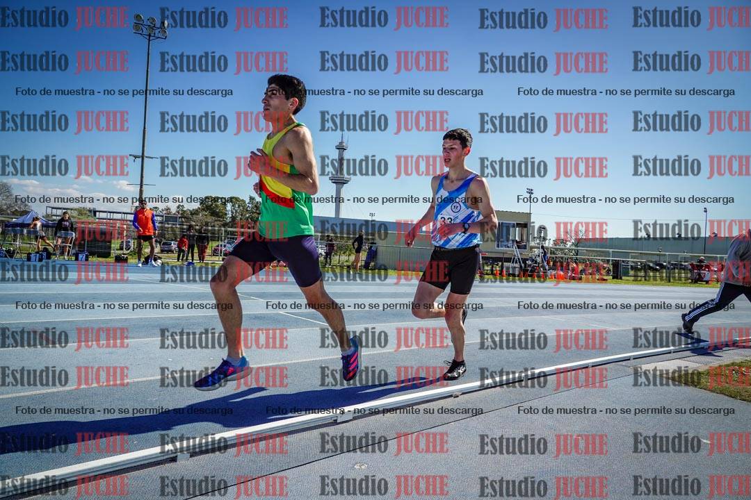 Fotos de los 5000 m llanos de mujeres y varones
