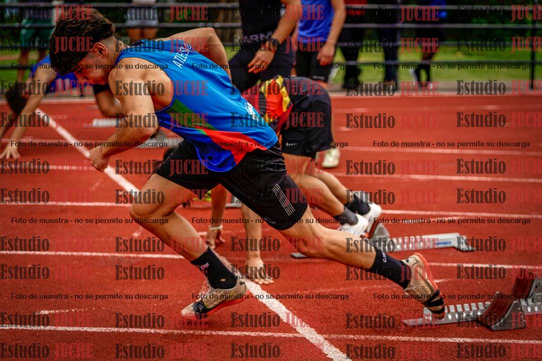 Fotos de los 100 m llanos de varones
