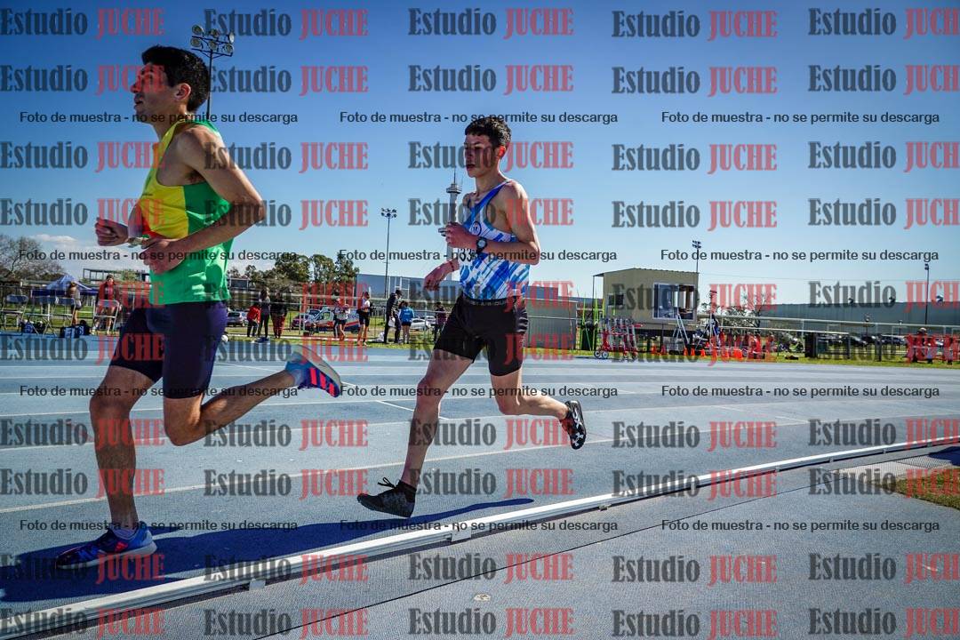 Fotos de los 5000 m llanos de mujeres y varones