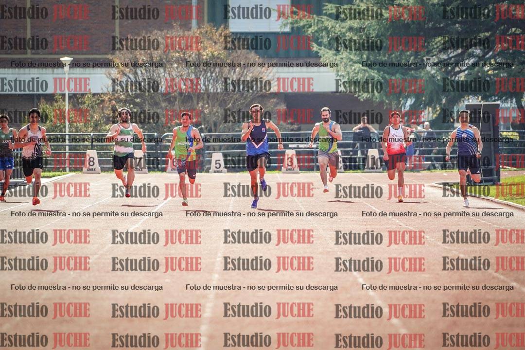 Fotos de los 200 m llanos de varones