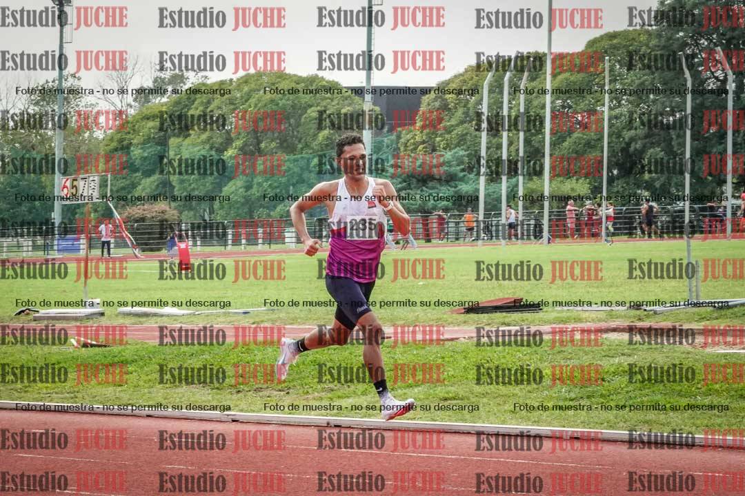 Fotos de los 3000 m llanos de varones