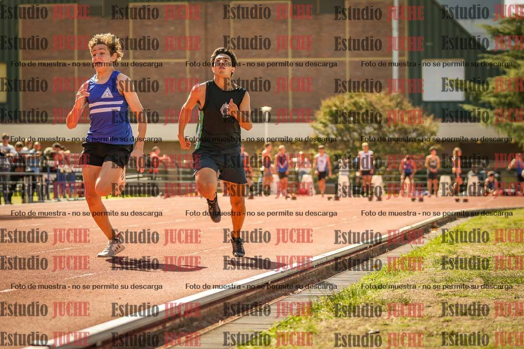 Fotos de los 100 m llanos de varones