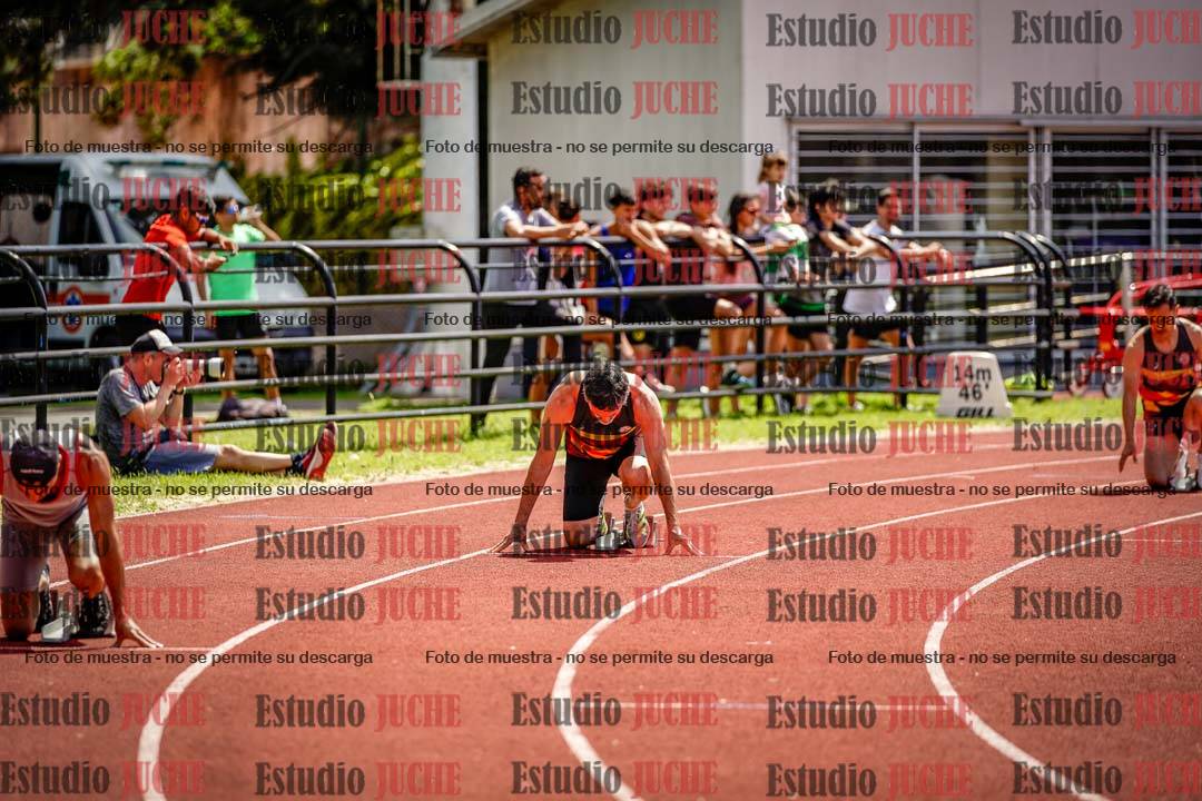 Fotos de los 400 m llanos de varones