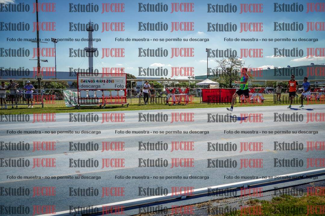 Fotos de los 100 m llanos de varones