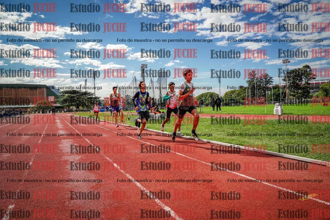 Fotos de los 600 m llanos de varones