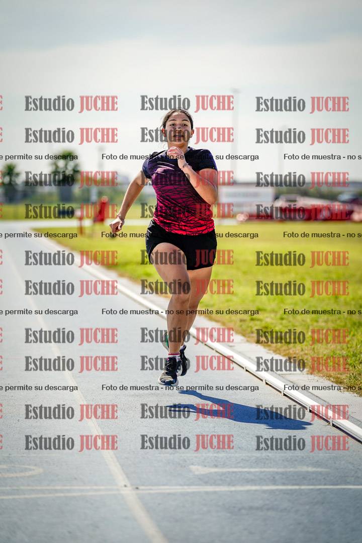 Fotos de los 800 m llanos de mujeres - heptatlón 7